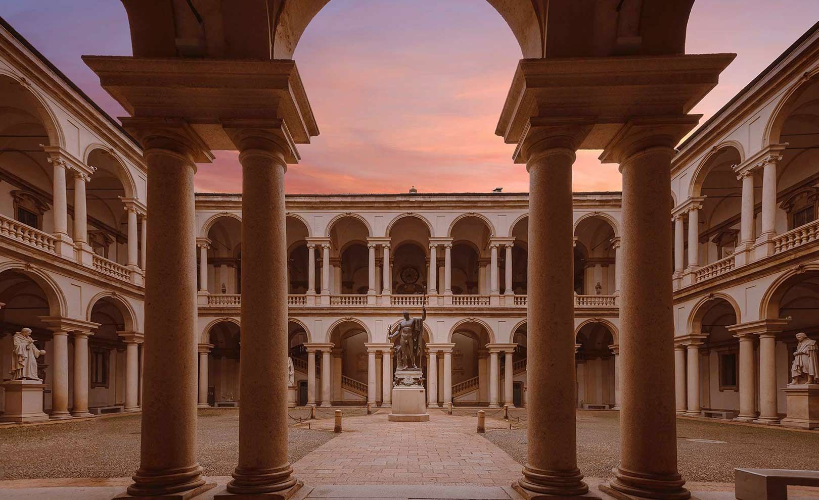 Valija Milan Bodega Black - T-ONE Bag, image size:1620x990